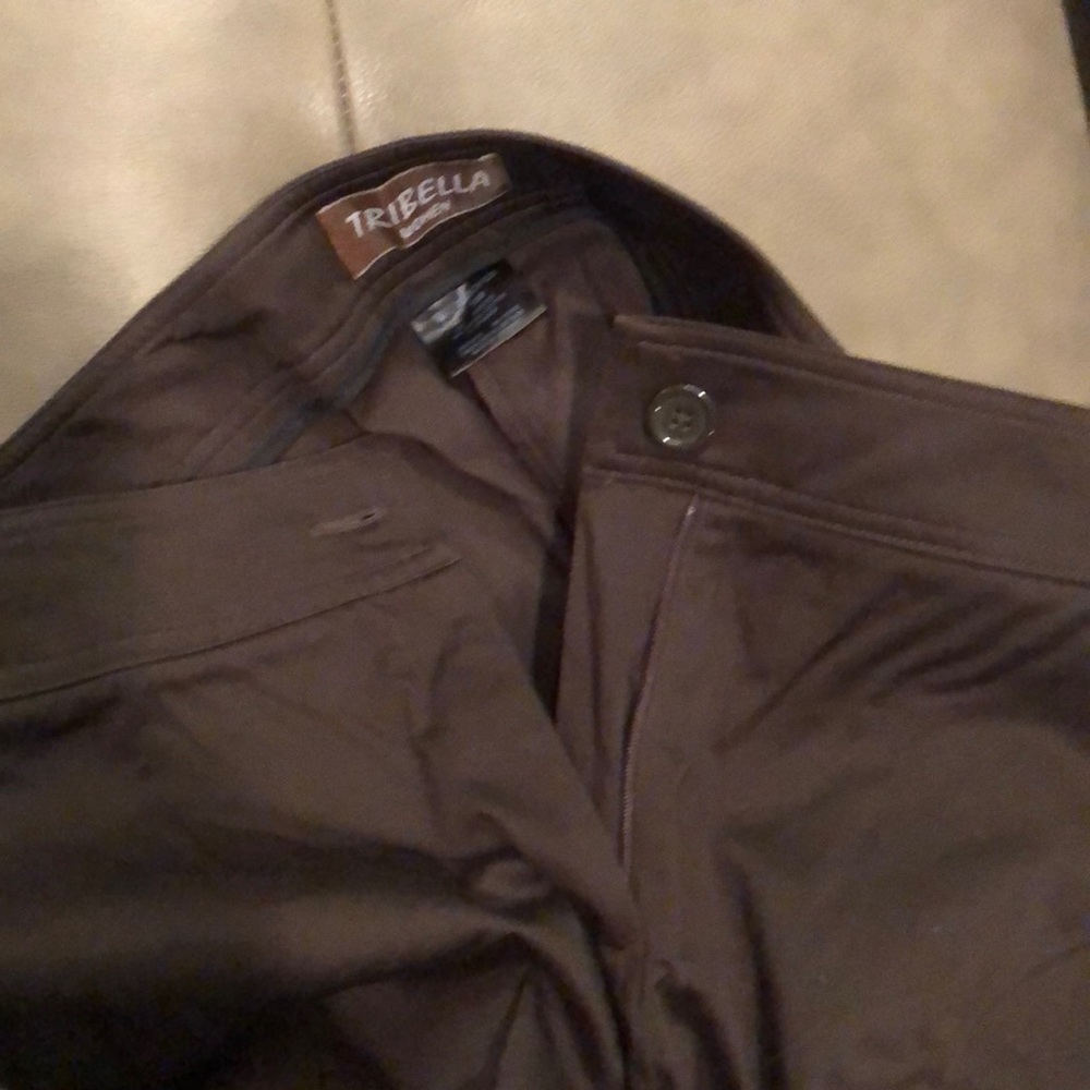 Capris - Picture 3 of 3